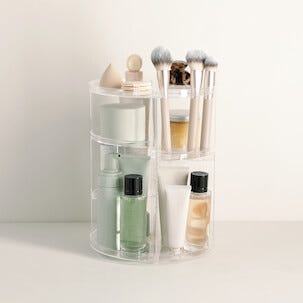 Roterende sminkeoppbevaring for bokser, flasker og sminkekoster