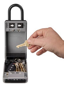 Masterlock nøkkelskap med kodelås og bøyle