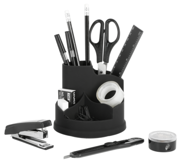 Pennställ med pennor, sax, sudd, häftapparat m.m.
