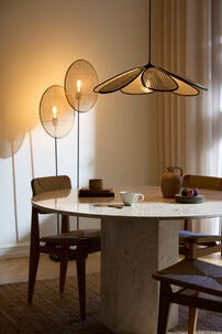 Osram Dandelion Korkea lattiavalaisin modernilla muotoilulla 1,7 m