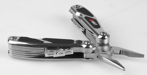 Monitoimityökalu Asaklitt