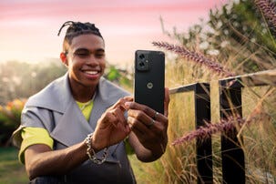 Motorola Moto G55 5G 256 GB Dual SIM Älypuhelin