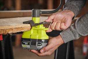 Ryobi RLCF18-0 arbetslampa med flexibel hals, 18 V 