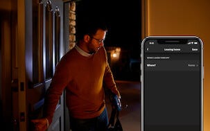 Vägglampa Tuar Philips Hue White