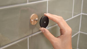 Tesa Moon Black duschhylla självhäftande, svart