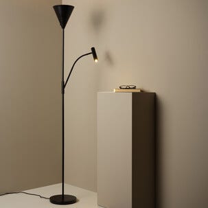 Northlight Vide golvlampa uplight med läslampa, svart