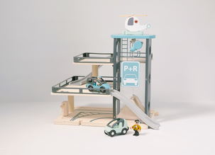 Parkeringshus i tre, fra 3 år