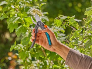 Gardena PremiumCut hagesaks med sideskjær