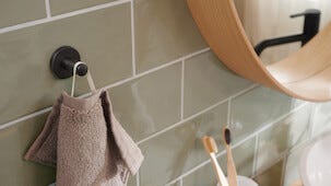 Tesa Moon Black handdukskrok självhäftande, svart