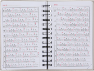 Ukekalender skolekalender 2025 / 2026 A6, spiralinnbundet