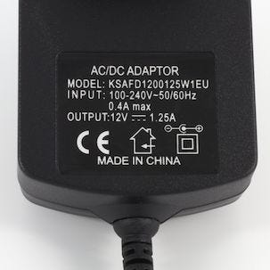 Nätadapter