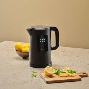 Vannkoker med temperaturinnstilling svart 1,5 l