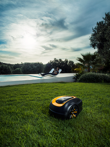 Robottiruohonleikkuri McCulloch ROB S800