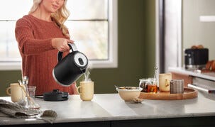 KitchenAid vattenkokare med temperaturinställning, 1,7 l 5KEK1701E