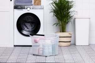 Oppbevaringsboks med håndtak og hjul