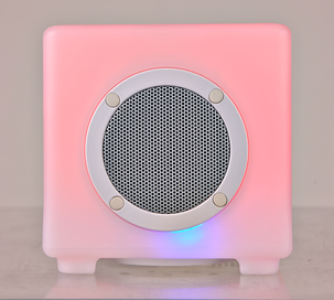 Kaiutin, jossa LED-valo