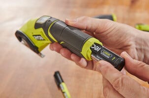Ryobi multisax 4 V RCT4-0 batteridriven USB