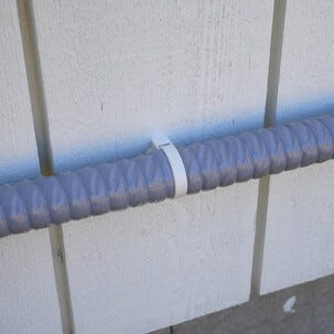 Klimatkoncept Drain Clip, slangeklemme 8–32 mm, 10-pakning