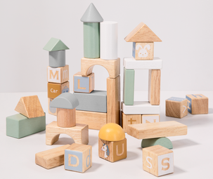 Byggeklosser i tre, fra 1,5 år