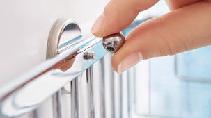 Tesa Aluxx bred duschhylla självhäftande, krom