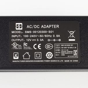 Nätadapter