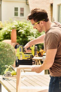 Ryobi R18GN18-0 Viimeistelynaulain 18 V One+