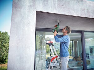 Bosch Universal Hammer 18 V, borrhammare 