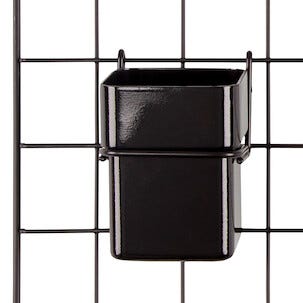 Purkki metalliverkkoon