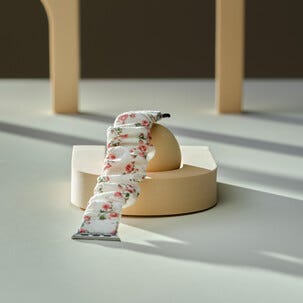 Anmiki Satin Apple Watch scrunchie klokkereim 38, 40, 41 mm