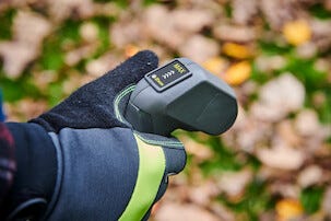 Ryobi Akkukäyttöinen lehtipuhallin RY36BPXA-0