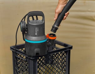 Gardena Set 9000 dränkbar pump, flottörbrytare, 300 W