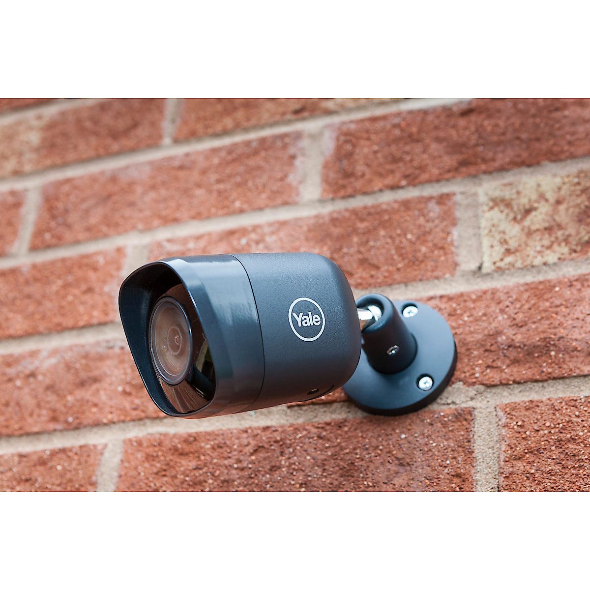 Yale HD1080 Outdoor WiFi Security Camera Clas Ohlson