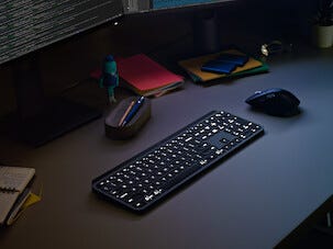 Logitech MX Keys Advanced Wireless Valaistu näppäimistö