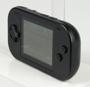 Portabel spelkonsol med 100 inbyggda spel