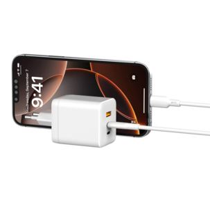 Lader 2 x USB-C og 1 x USB-A GaN, 100 W