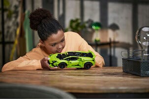 LEGO Technic Lamborghini Huracán Tecnica 42161, fra 9 år