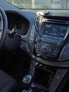 Bluetooth-mottagare med NFC för bil