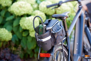 Bosch Easypump Akkukäyttöinen kompressori 3,6 V