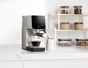 Xiaomi espressomaskin halvautomatisk med mjölkskummare