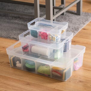 Förvaringslåda Modular plast med lock och fack, genomskinlig.