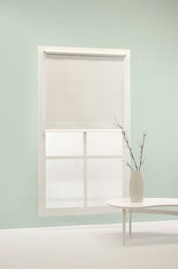 Mørkleggende rullegardin, hvit