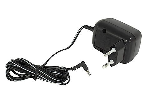 Nätadapter 4,5 V/500 mA