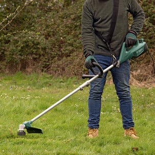 Bosch AFS 23-37 röjsåg elektrisk, med tråd och knivar