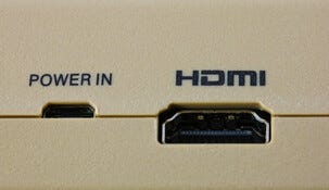 Pelikonsoli C64 Mini