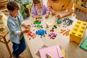 LEGO Classic mellomstore klosser 10696, fra 4 år