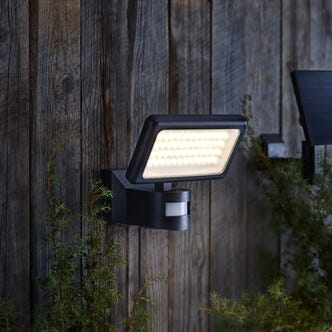 Northlight lyskaster med solcelle og bevegelsessensor 