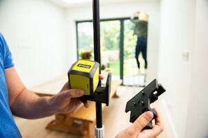 Ryobi RBCLTP1 Teleskooppivarsi ristilaserille 
