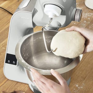 Bosch MUM5XL74 Yleiskone 1 000 W, kiinteä vaaka