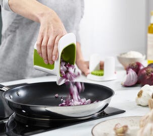 Joseph Joseph ChopCup grönsakshackare