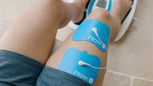 Paingone Fllow Expert fotmassage med TENS, laddbar